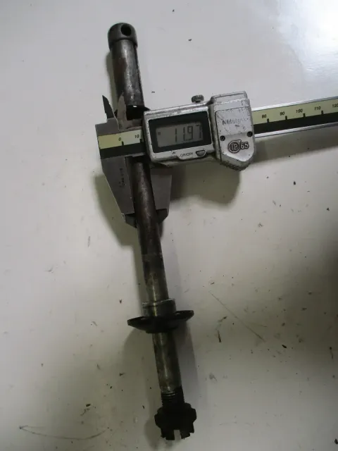 Article RG563