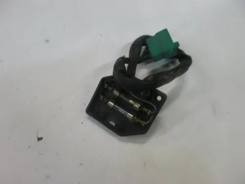 Article 6A6ZL