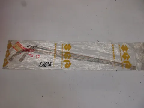 Article AZNQ4