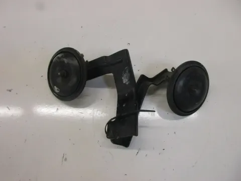 Article PZ4XW