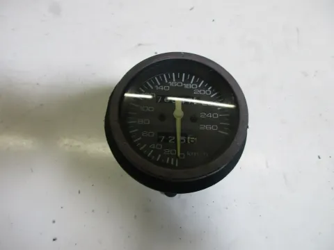 Article ZE6MK