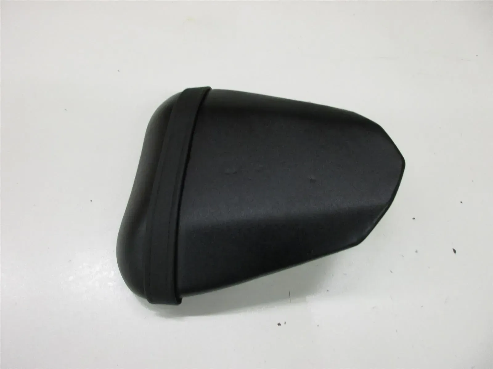 W314. Yamaha YZF-R6 RN15 Sitz hinten Soziussitz Sitzkissen Sitzpolster Sitzbank - Bild 1