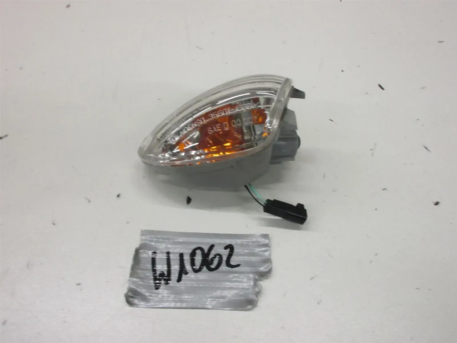 W1062. Suzuki GSX-R 600_750 K6 K7 Blinker vorne rechts turn signal 35601-41G0 * - Bild 1