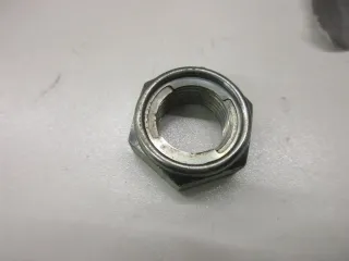 W1155. BMW S 1000 RR Mutter hinten Schwinge Steckachse Evotech TB-005 - Bild 2