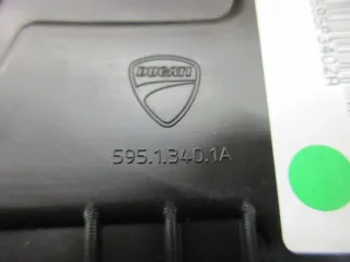 W69. Ducati Panigale V4 4VS Sitz hinten Sitzbank Sitzpolster Soziussitz 59513401 - Bild 5