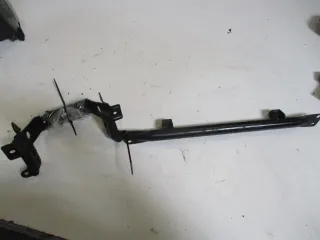 Tankhalter Rahmen 3. Suzuki GSX 750 F GR 78 Strebe Halter Träger Hilfsrahmen - Bild 2
