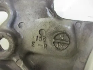 Fußraste Fußrastenhalter Suzuki GR 650 GP 51 A Fußrastenbrücke hinten rechts - Bild 4