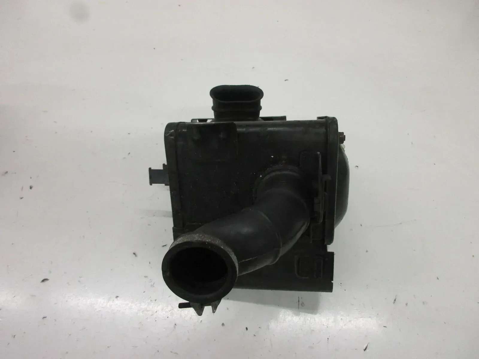 2. Suzuki GSX 550 ES_EF GN 71 D Luftfilterkasten (1) Luftfilter Gehäuse airbox - Bild 1