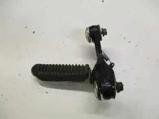 Fußraste vorne rechts 8. Suzuki GSX 600 F GN72B Fußrastenhalter foot rest front - Bild 2