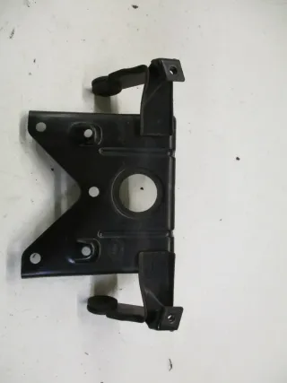 Rücklichthalter Träger Halter 8. Suzuki GSX 600 F GN72B Rahmen Rücklicht - Bild 3