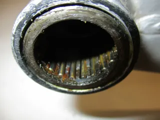 Schwinge Hinterradaufhängung 8. Suzuki GSX 600 F GN72B Felge hinten swing arm - Bild 4