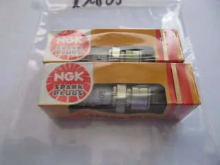 R1895 NGK B-10E Aprilia Pegaso 125 Zündkerzen Ø 14 mm Motor - Bild 2