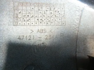 Suzuki GSX-S 125 WDLO Seitenverkleidung rechts 47121-23KA vorne - Bild 6