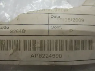 A2051 Aprilia SR 50 R Factory Blinker vorne links 8224590 flasher - Bild 2