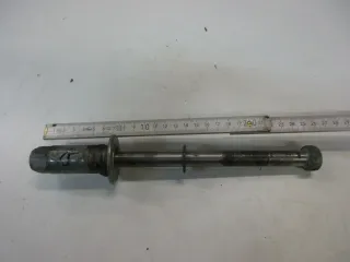 O. Suzuki GSX 250 E GS 25 X Steckachse vorne Achse Vorderrad Felge axle wheel - Bild 1