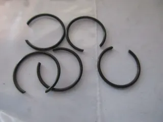 D3164 Yamaha TDR 125 FZ6 Sprengring 93450-17129 Bolzen Kolbenbolzen Sicherung - Bild 2