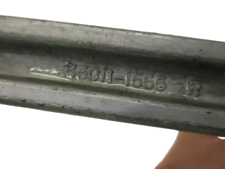 1. Kawasaki ZX-7R Ninja ZX750N_P Fußraste hinten rechts Halter - Bild 4