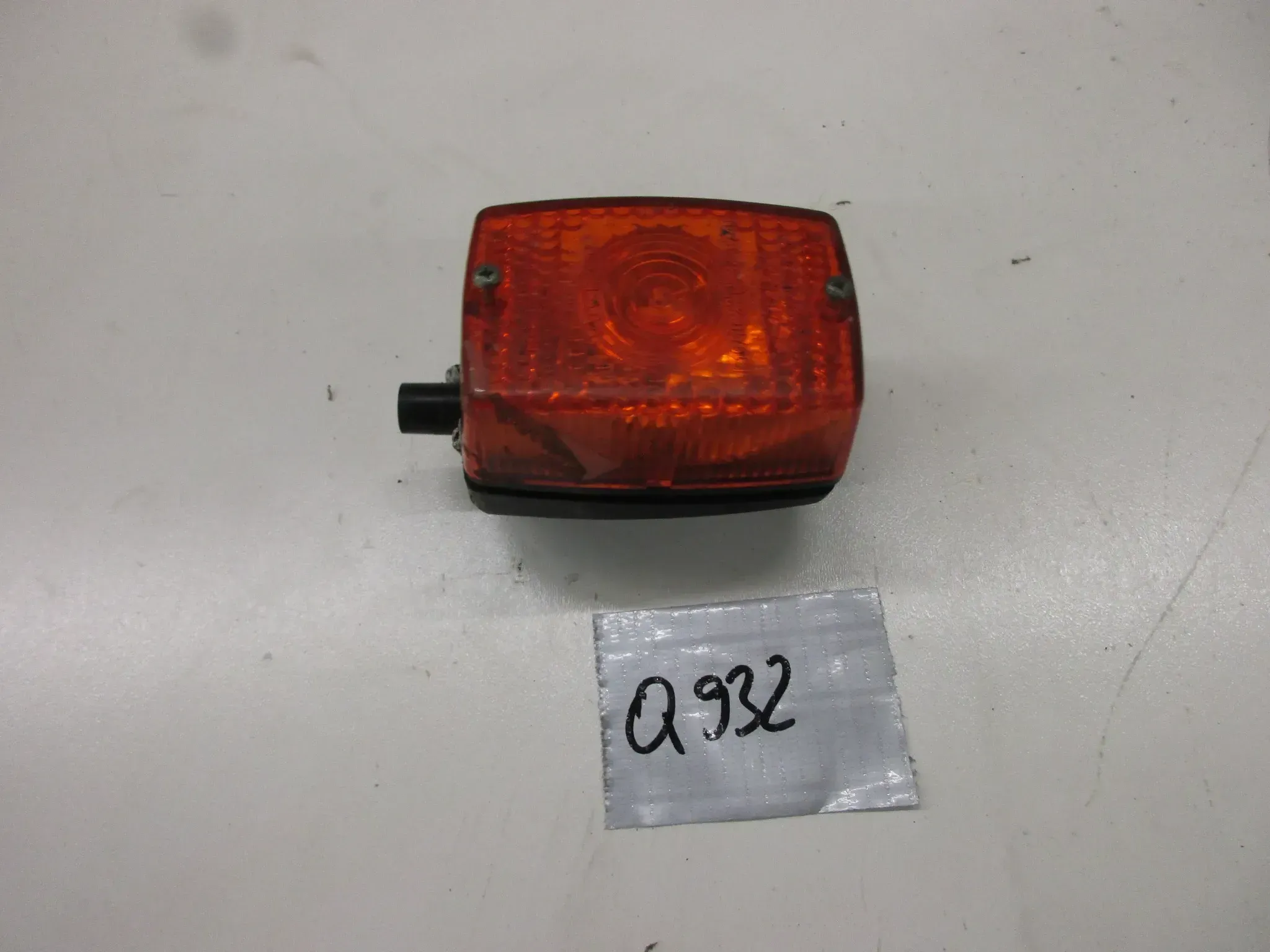 Q932 Mofa Blinker hinten links oder rechts K4202 turn signal 36740 e3 SAE D79 - Bild 1