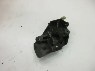O1. Kawasaki Z 550 LTD KZ550B Relaiskasten Halter Abdeckung Verkleidung Rahmen - Bild 1