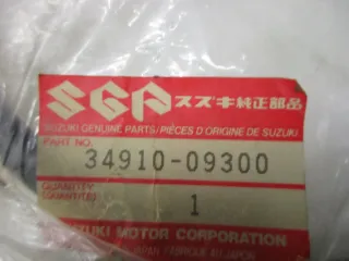 E1395 Suzuki GSX 750 S Tachowelle Tachometerwelle 34910-09300 Tacho Welle speedo - Bild 4