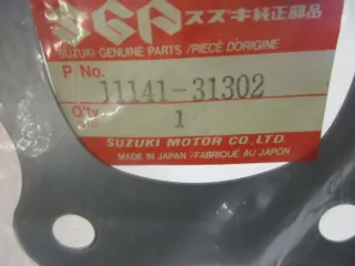 E1743. Suzuki GS 750 ES_EF Dichtung Motordichtung 11141-31302 Zylinderkopfdichtung - Bild 4