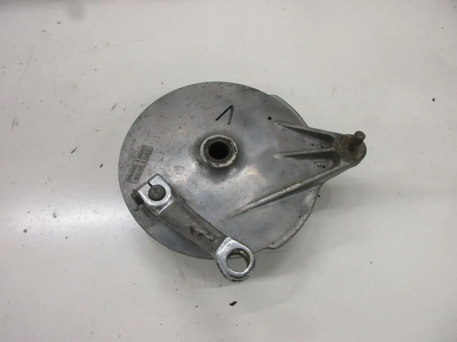 Suzuki GSX 400 E_S GK 53 C Bremstrommel hinten (1) Trommelbremse Bremse brake - Bild 1
