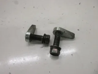 Suzuki GSX 550 ES GN 71 D Bolzen Aufnahme Halter Fußraste Schraube Rahmen - Bild 2