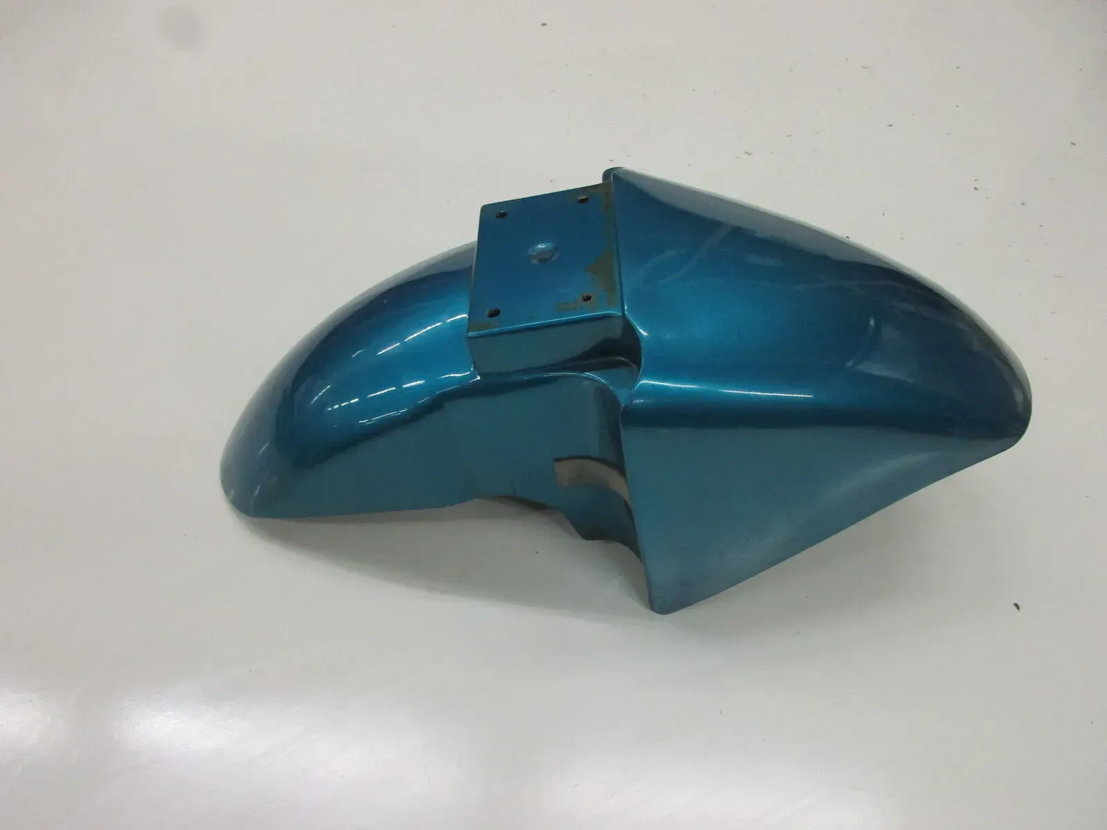 Suzuki GSX 600 F GN 72 B Fender vorne Kotflügel Verkleidung Spritzschutz - Bild 1