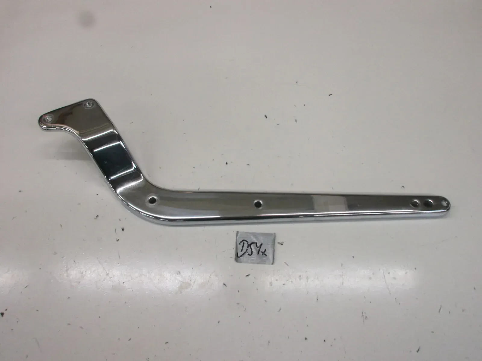 Fenderstruts hinten links D54. Harley Davidson Softail Deluxe Halter Blinker - Bild 1
