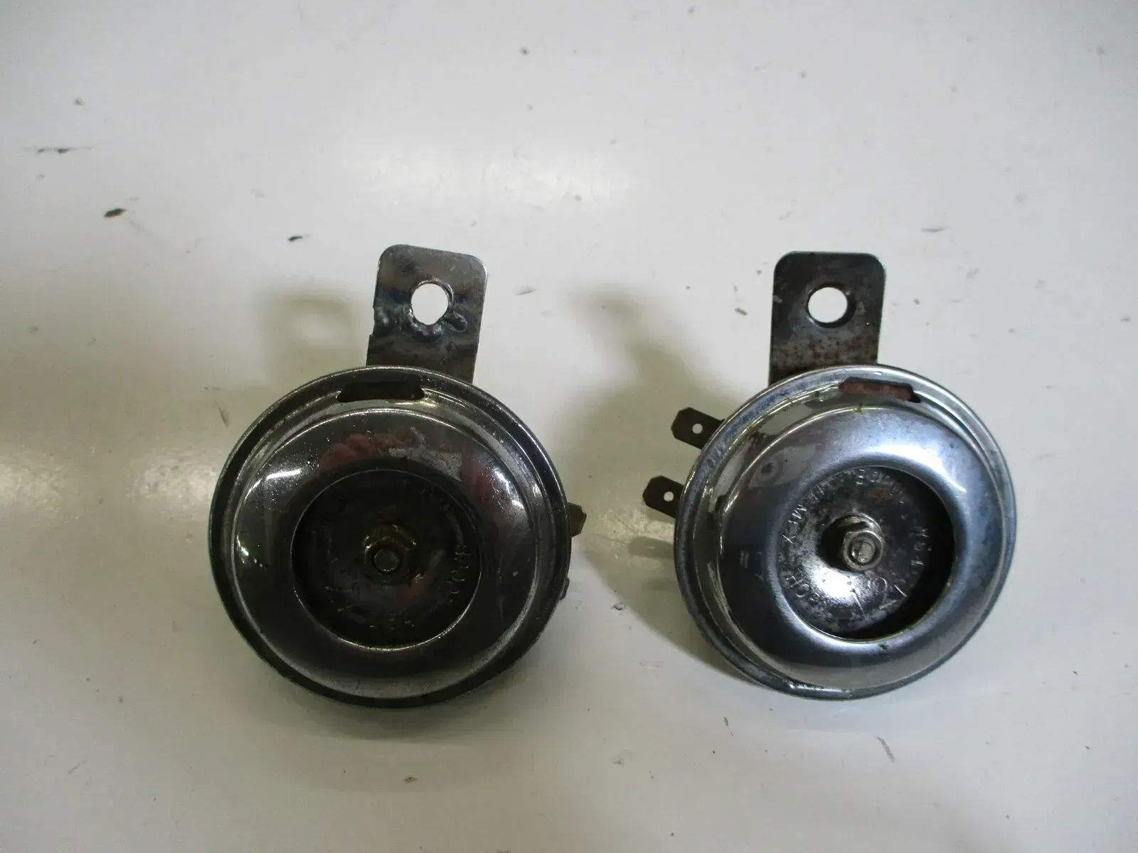 Honda CB 650 C_SC RC 08 Hupe Hupensatz mit Halter signal horn - Bild 1