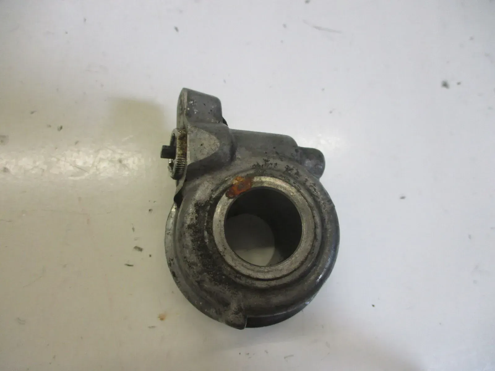 6. Honda CBR 1000 F SC21 Tachoantrieb Tachoschnecke Tachogeber Tacho speedo - Bild 1