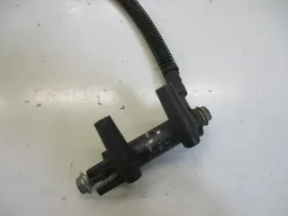 5. Honda CB 900 F_F2 Bol d`Or SC 01 Bremsleitungsverteiler vorne Bremsleitung - Bild 3