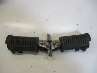 6. Honda CB 900 F_F2 Bol d`Or SC 01 Fußraste (4) vorne rechts links Fußrastenhal - Bild 1