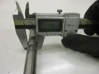 Suzuki GS 450 GL 51 A Steckachse vorne (2) Achse 15 mm Vorderrad Felge axle - Bild 3