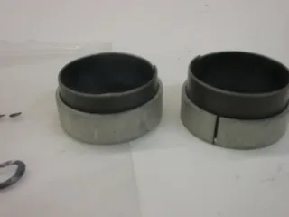 A281. Suzuki GSX 1100 G GS 1100 E Dämpfer Gummi Gabelbrücke Gabel 51167-49500 - Bild 2
