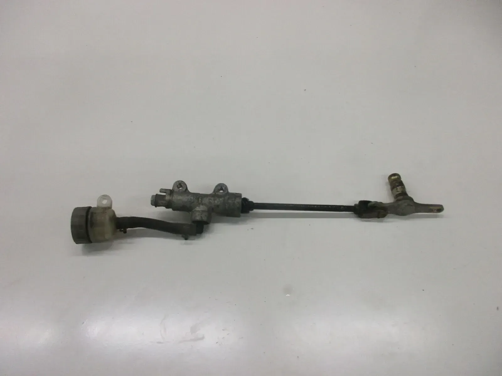 Kawasaki KLE 500 A LE500A Bremspumpe (2) hinten Hauptbremszylinder 1/2 Zoll - Bild 1