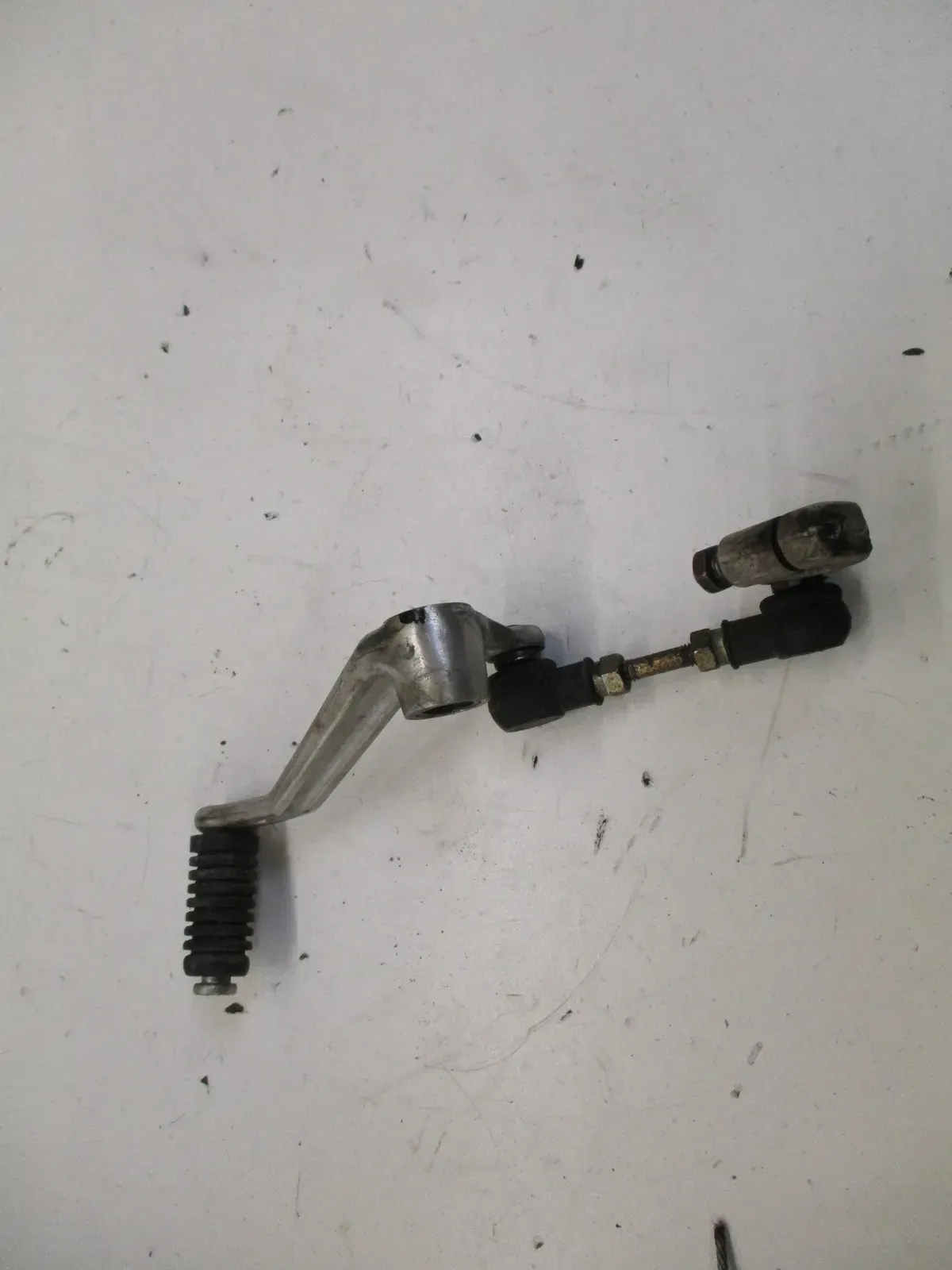 Schalthebel Fußschalthebel 8. Suzuki GSX 600 F GN72B Ganghebel unten shift lever - Bild 1