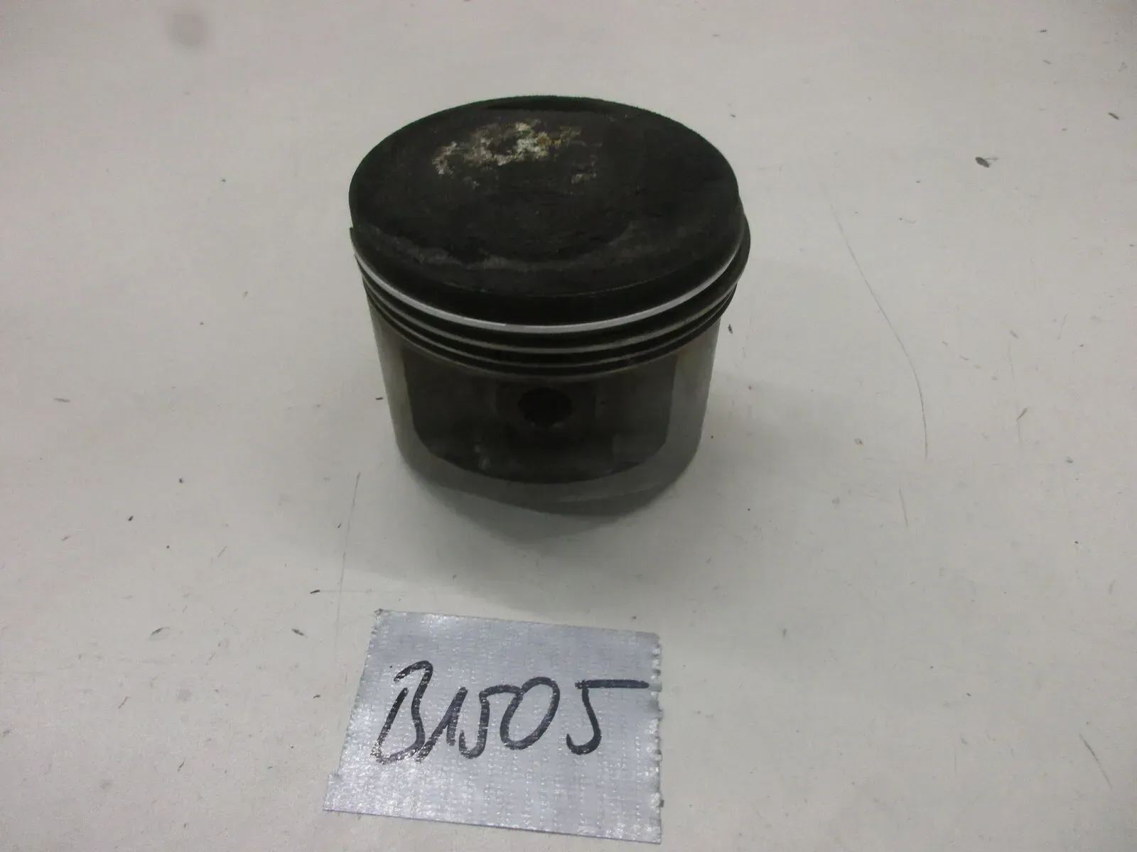 B1505 BMW Kolben mit Kolbenring 1275 Motor 92,47 mm Zylinder 0940221 - Bild 1