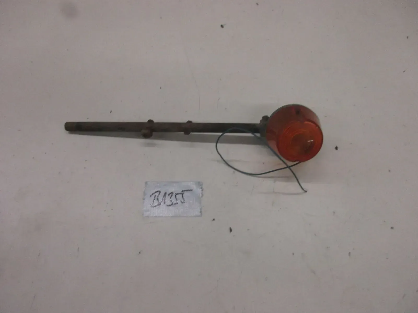 B1355 Saker Blinker mit Blinkergestänge Blinkeraufnahme 280 mm Oldtimer - Bild 1