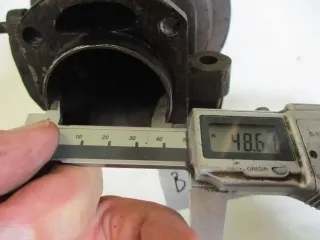 Zylinder Zylinderkopf cylindre B1804 Fichtel & Sachs SM98 Motor unten Motorblock - Bild 8