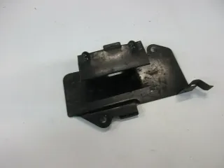 O1. Suzuki GSX 400 E GK 53 C Halter Relaishalter Rahmen Verkleidung Träger - Bild 2