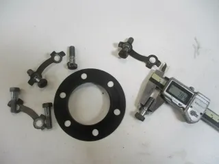 4. SUZUKI GSX 400 E GK 53 C Sicherungsblech Schrauben M8x34 Bremsscheibe Bolzen - Bild 2