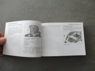 Kawasaki ER-6N ABS ER650EE/FE ET 99976-1812 Manuel del Propietario Benutzerhandbuch - Bild 2