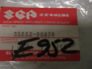 E952. Suzuki GSX 1100_1150 Blinkerglas Ersatzglas 35652-00A70 Blinker vorne - Bild 4