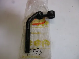 E573. Suzuki GS 750 Fußrastenhalter vorne links 43521-45000-019 Fußraste Halter - Bild 3