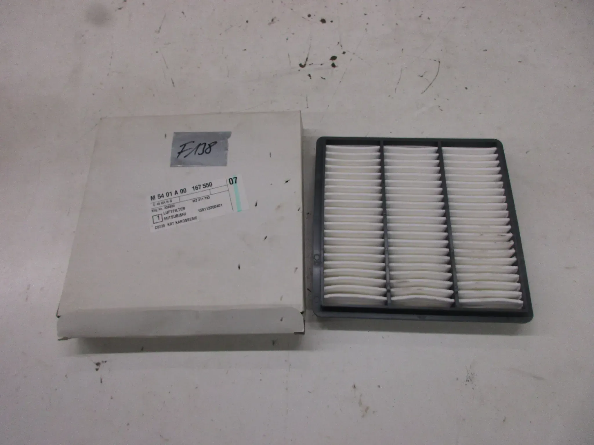 F138 Mitsubishi Ersatzfilter Luftfilter 167550 Luftfilterkasten - Bild 1