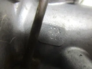 Suzuki GSX-R 750 GR 75 A Knicker Vergaser Flachschieber Mikuni 27A 01 - Bild 5