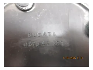 1. Ducati 750 SS ZDM Bj. 90-98 Ritzelabdeckung Kettenschutz vorne schwarz - Bild 5