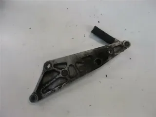 1. HONDA CB 650 RC03 FUßRASTENHALTER HINTEN LINKS MIT FUßRASTE HALTER - Bild 3