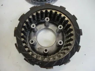 Honda CB 900 F Bol d'Or SC 09 Kupplung (3) Kupplungskorb klein Druckplatte Lamel - Bild 2